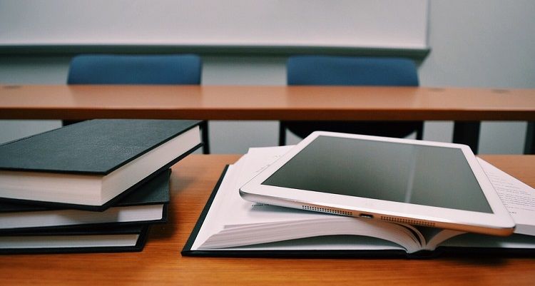 iPad on textbooks