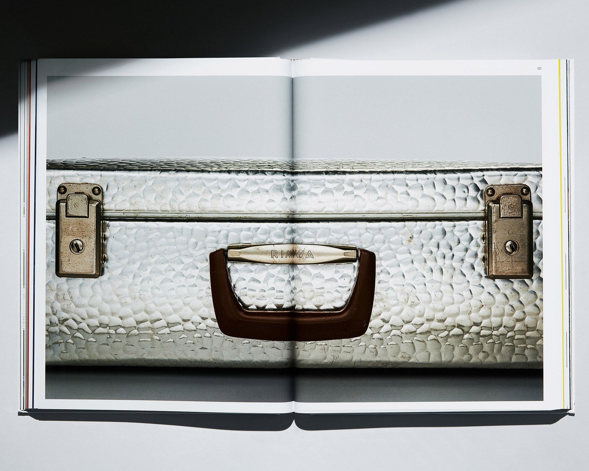 RIMOWA アーカイブ 1898年 美品 かぶらない大人のリモワ】アーカイブを 