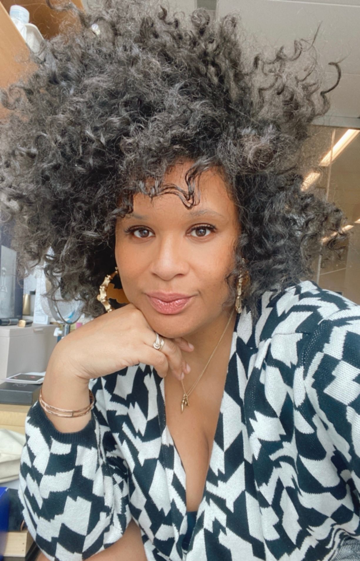 Image requires alternative text