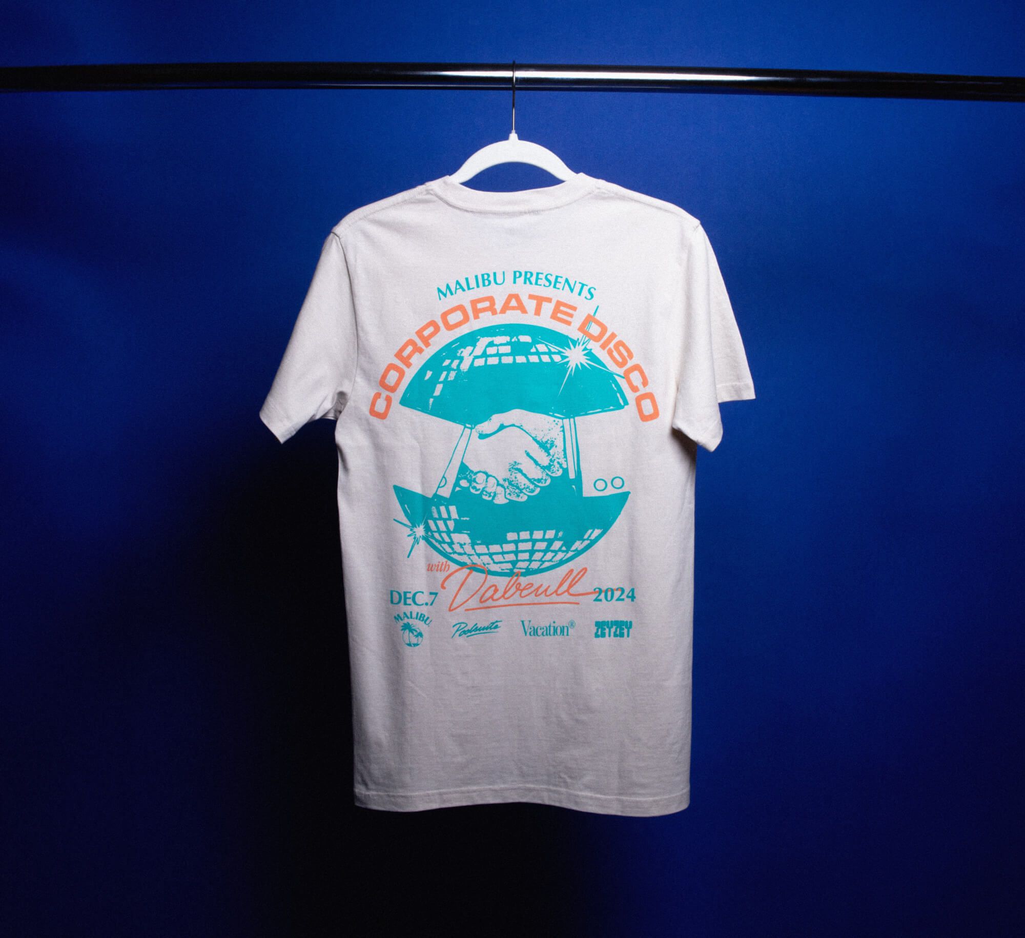 SeaRoomlynn☆Summer Vacation Tシャツ Summer Vacation 2024 Tour - Cream T-Shirt – The Linda Lindas