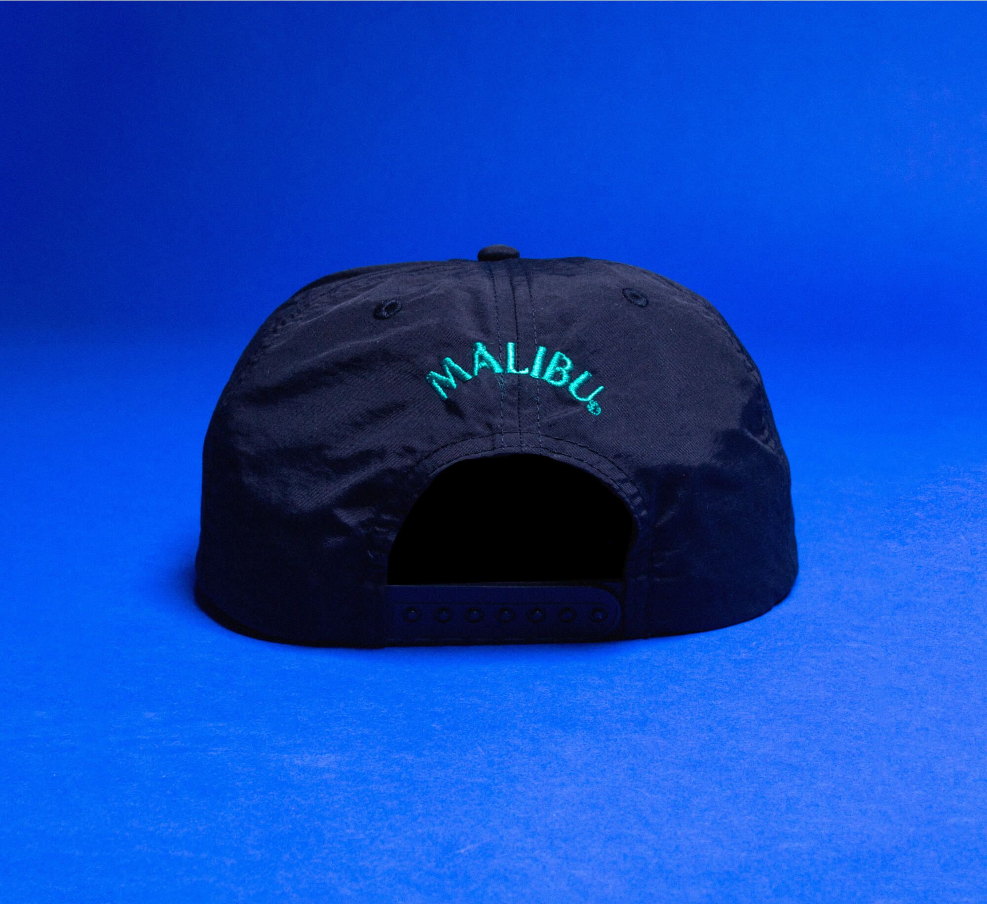 【トッカ】DANCING RIBBON LOGOCAP 61I96PPvwiL._UF1000,1000_QL80_.jpg