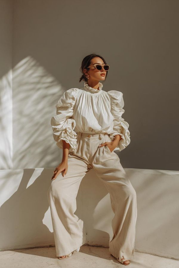 Woman in elegant summer outfit look 3