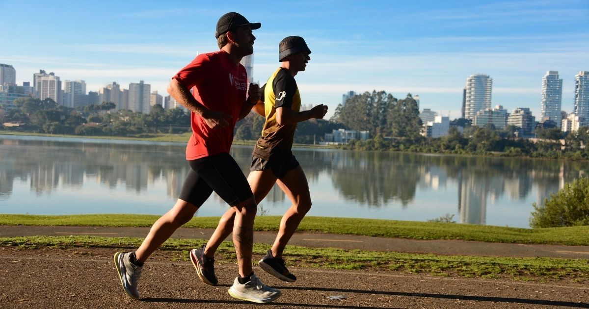 Runner có thể kết hợp đi bộ và chạy bộ