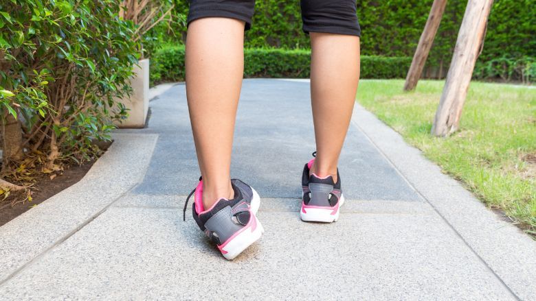 Nguy cơ runner bị lật cổ chân, bong gân khi chạy khá cao
