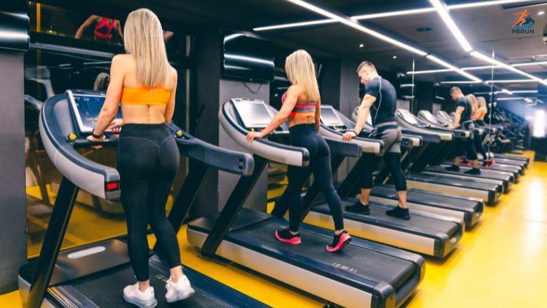 Độ dốc 1% giúp tiêu hao calo khi chạy bộ trên máy
