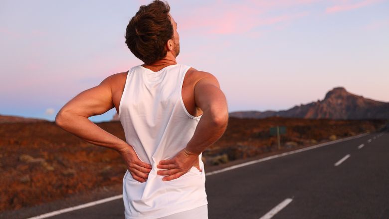 Dừng chạy nếu cơn đau ở thắt lưng đột ngột nhói lên sau buổi chạy