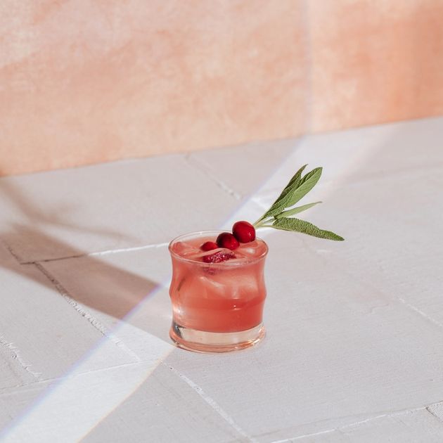 Rosaluna Cranberry Sage Smash