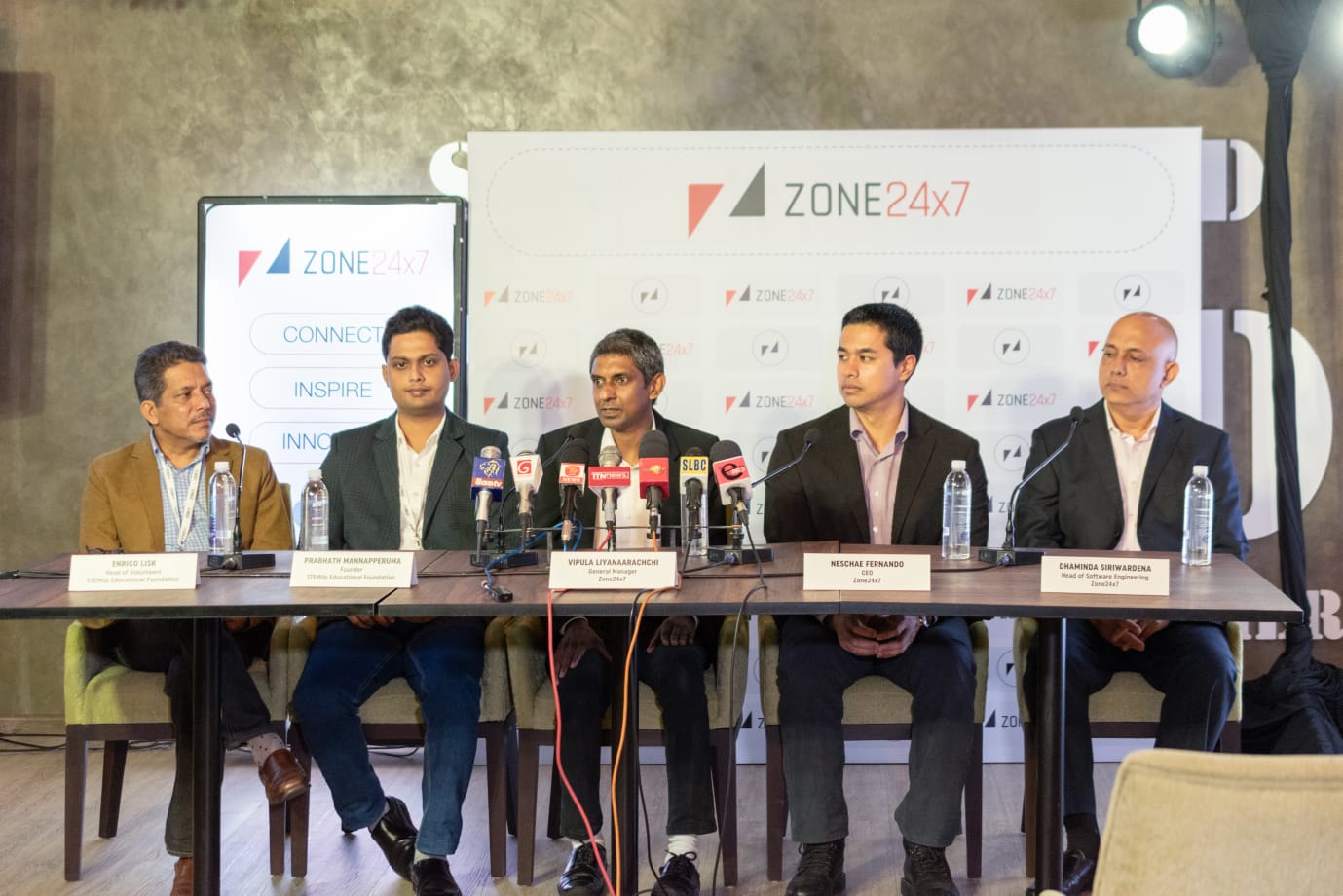 Zone24x7 and STEMUP Educational Foundation to empower Sri Lankan students with knowledge of AI