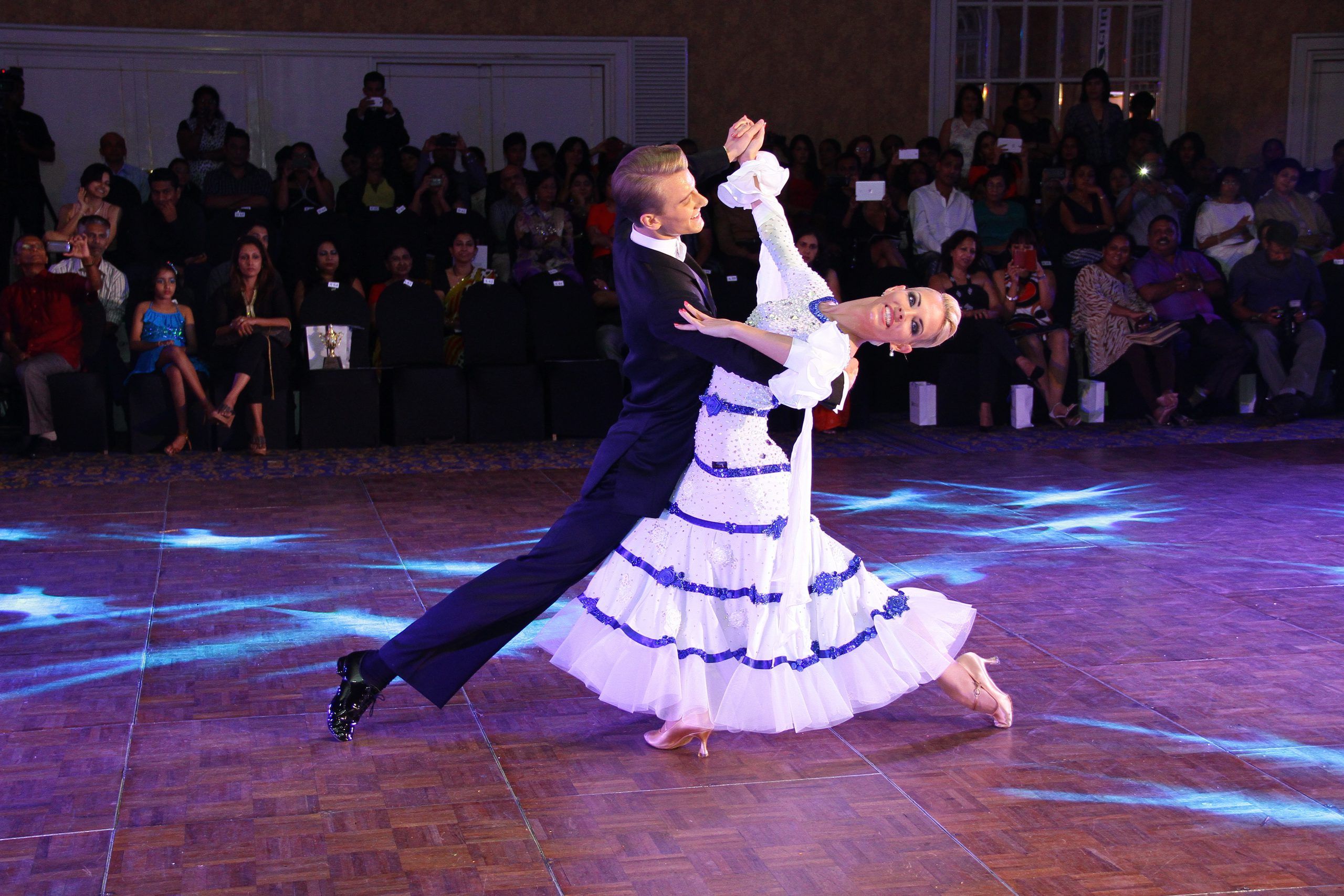 Footwork International Dance Organization launches cutting-edge website www.dance.lk and Fido Dance Club