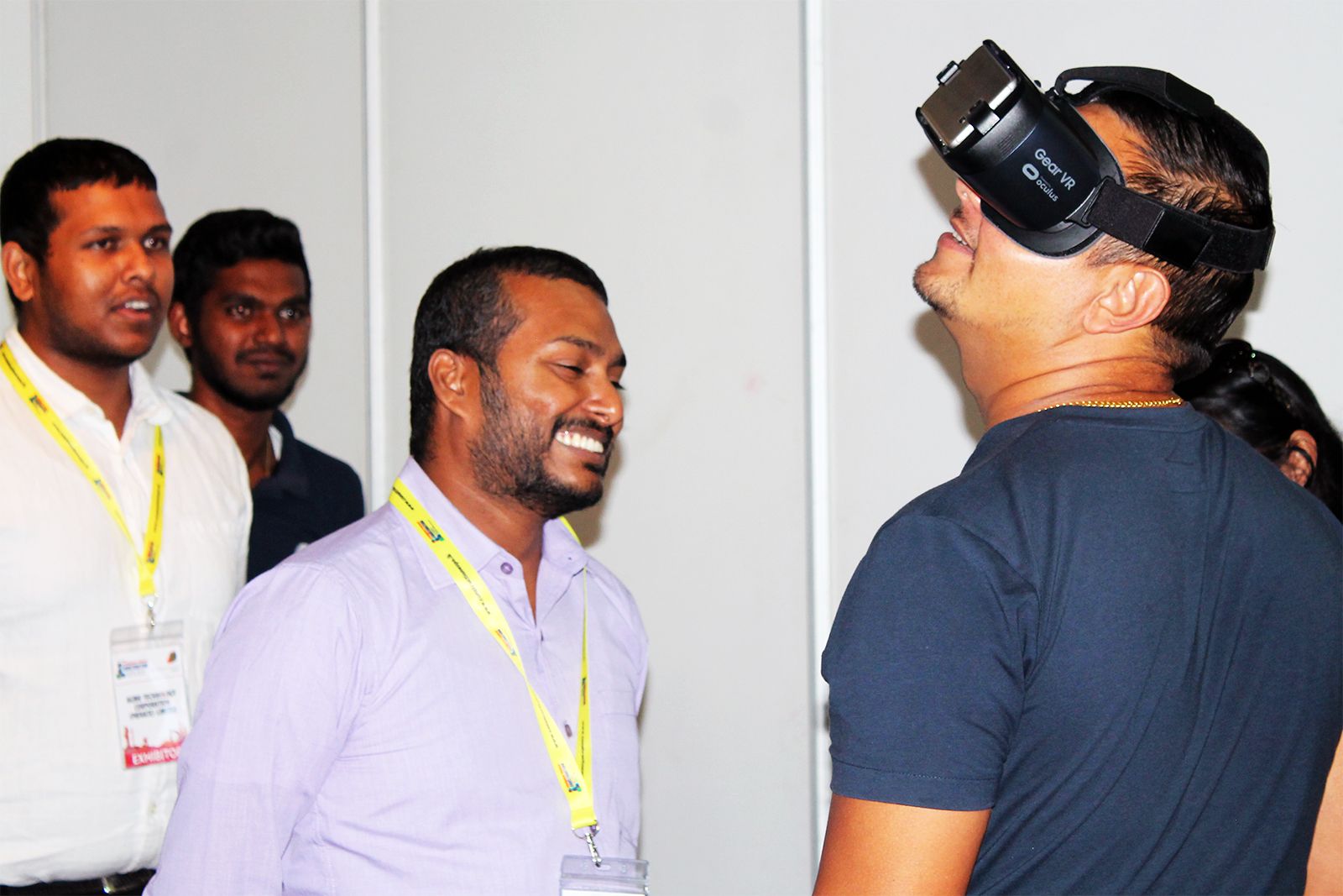 AGMU- Virtual Reality for Architecture & Real Estate: Enabling Possibilities