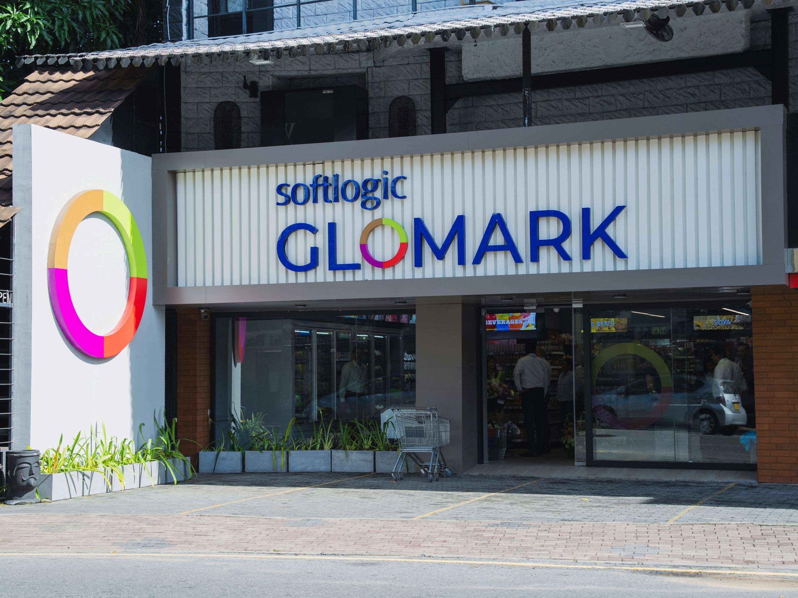 Softlogic GLOMARK expands footprint with all-new outlet at Horton Place