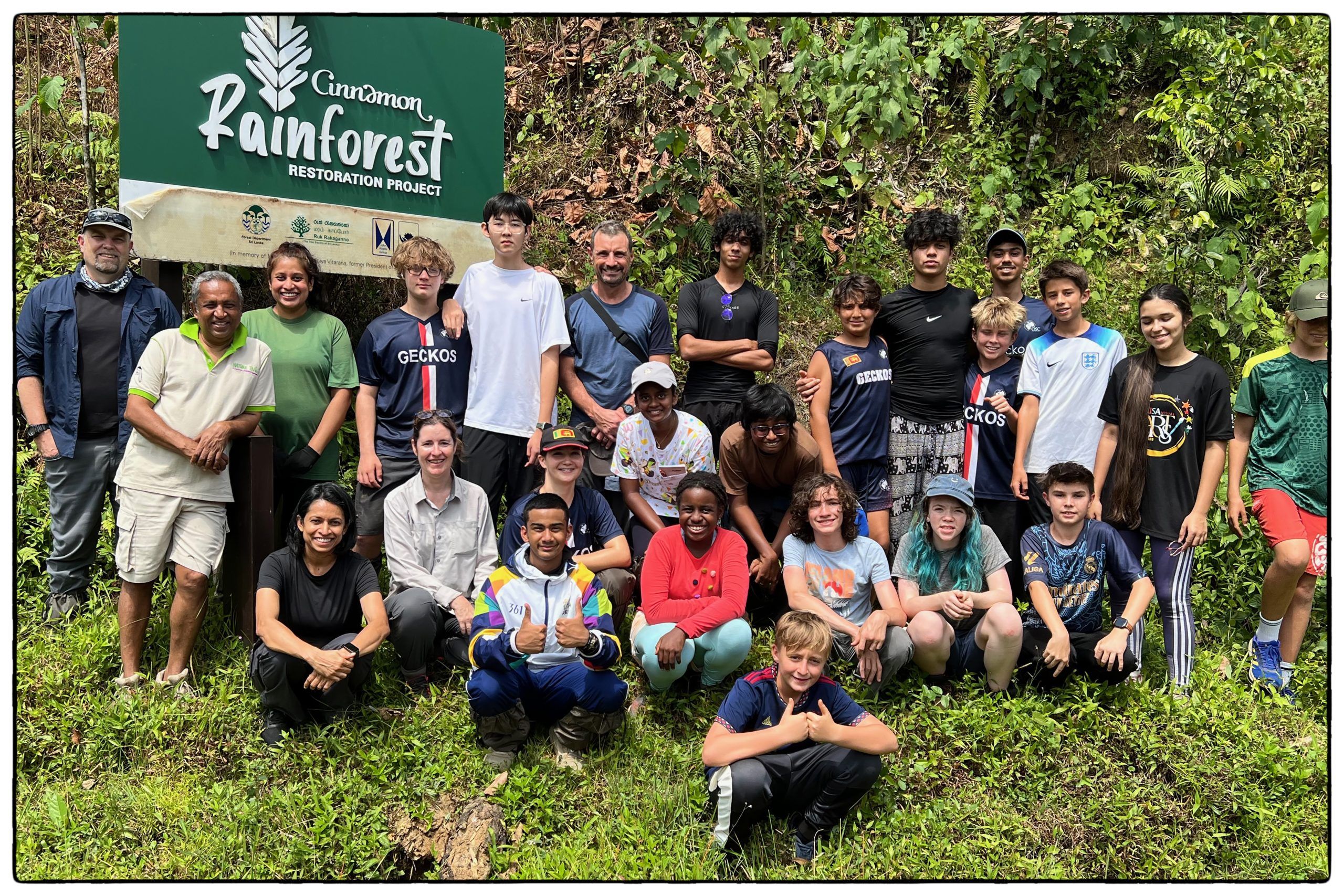 Young Geckos Dig Deep to Help Restore Forest Near Sinharaja