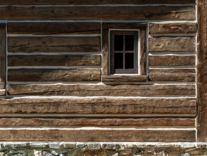 Log Siding