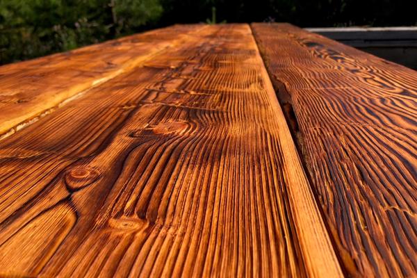 Fire Resistance of Log Homes