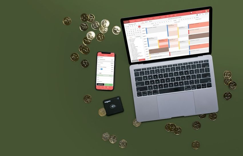 Top 11 Benefits of Using Cloud Accounting Systems for Finance Professionals