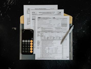 Navigating E commerce bookkeeping: Essential Tips for Finance Professionals