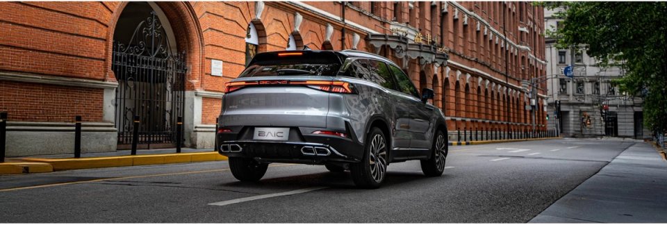 BAIC X75 LUXURY 7