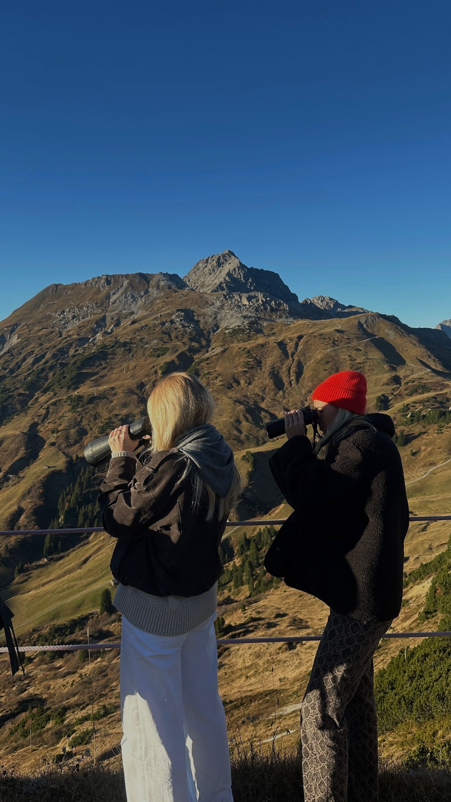 Janine Ammann and Cécile Moser in Lech