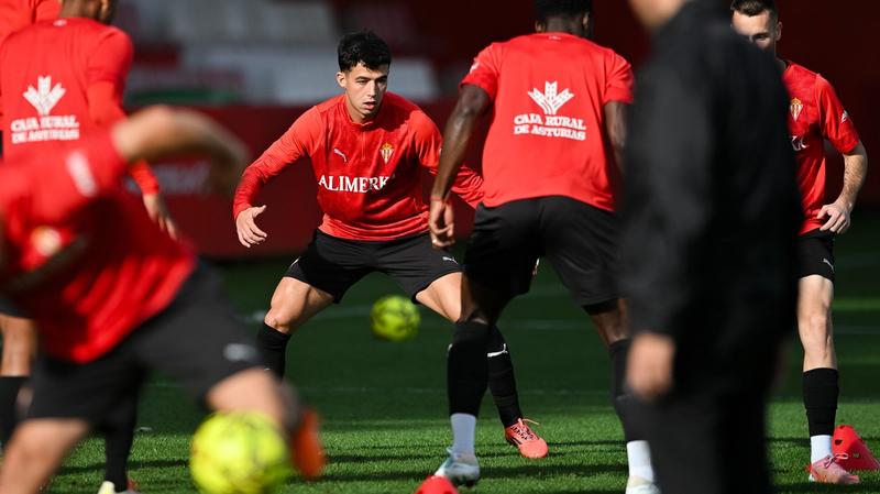 El Molinón se prepara para un duelo de alta intensidad: Sporting – Eibar