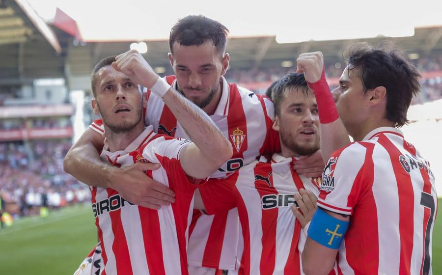 El Sporting vuelve a ganar en El Molinón en el debut de Borja Jiménez