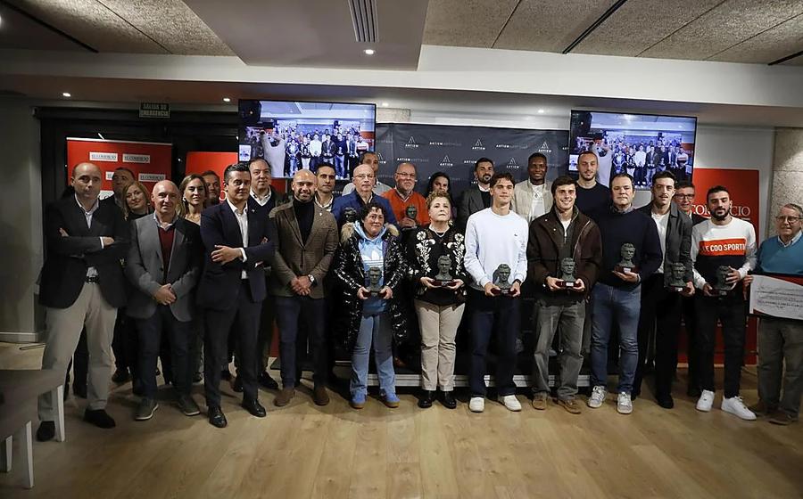 Premios Quini 2025: la gala que volvió a reunir al fútbol asturiano
