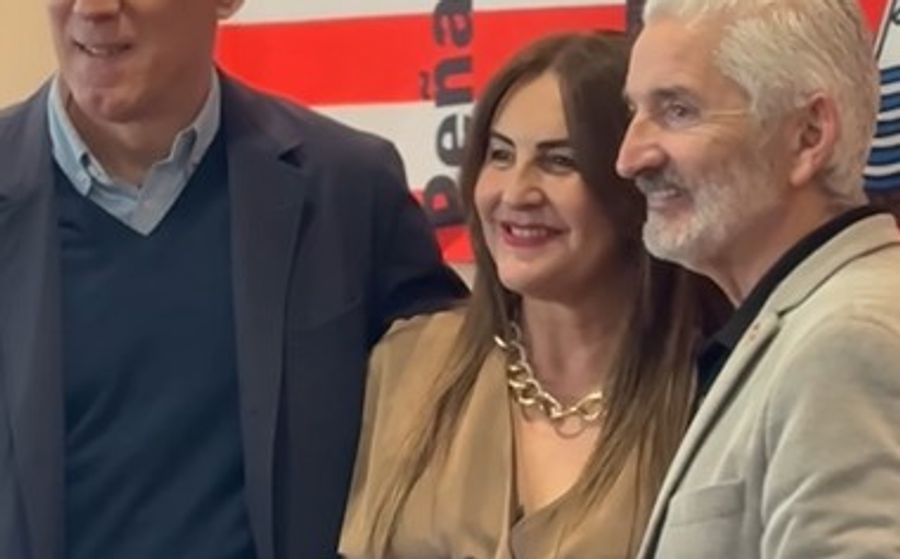 La Peña Mieres del Camino celebra su aniversario rodeada de la familia rojiblanca