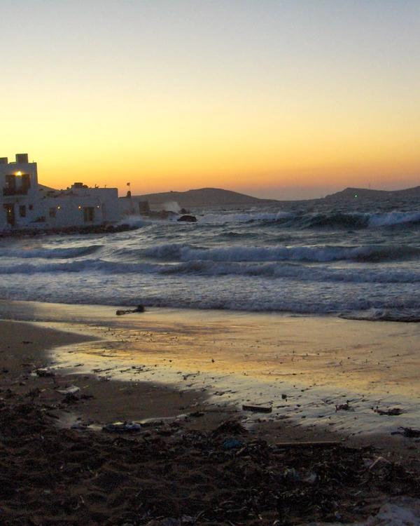 Paros