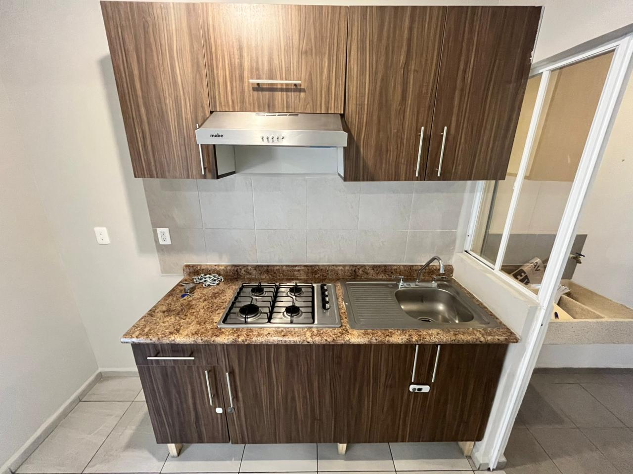 Departamento en planta baja en Villas del Refugio Norte 4
