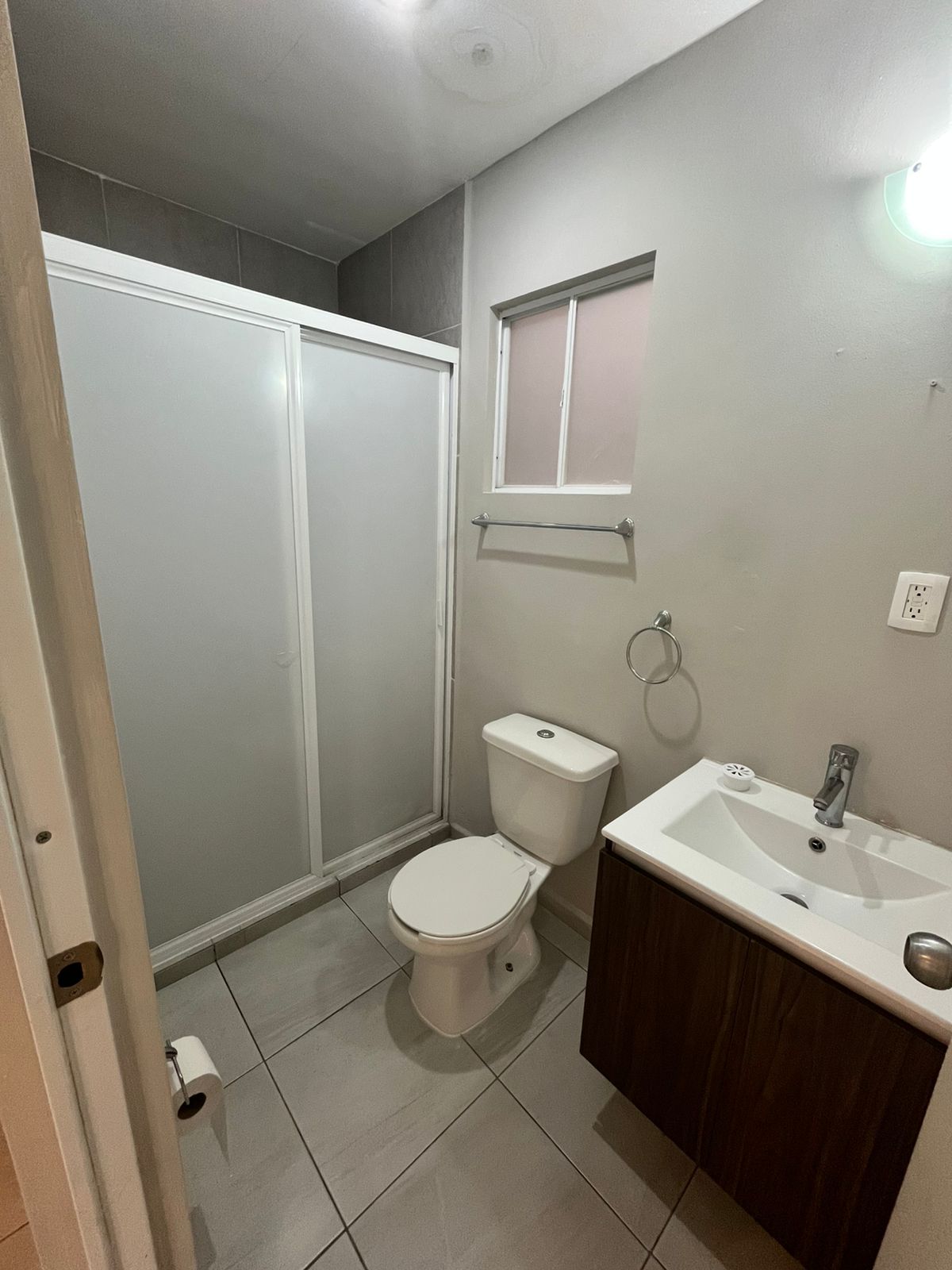 Departamento en planta baja en Villas del Refugio Norte 9