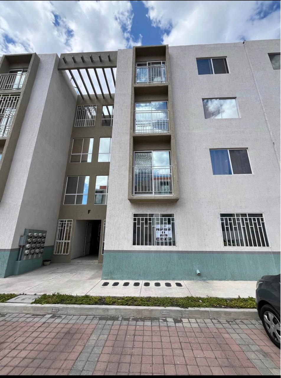 Departamento en planta baja en Villas del Refugio Norte