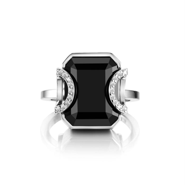 Little Magic Star Ring - Onyx.