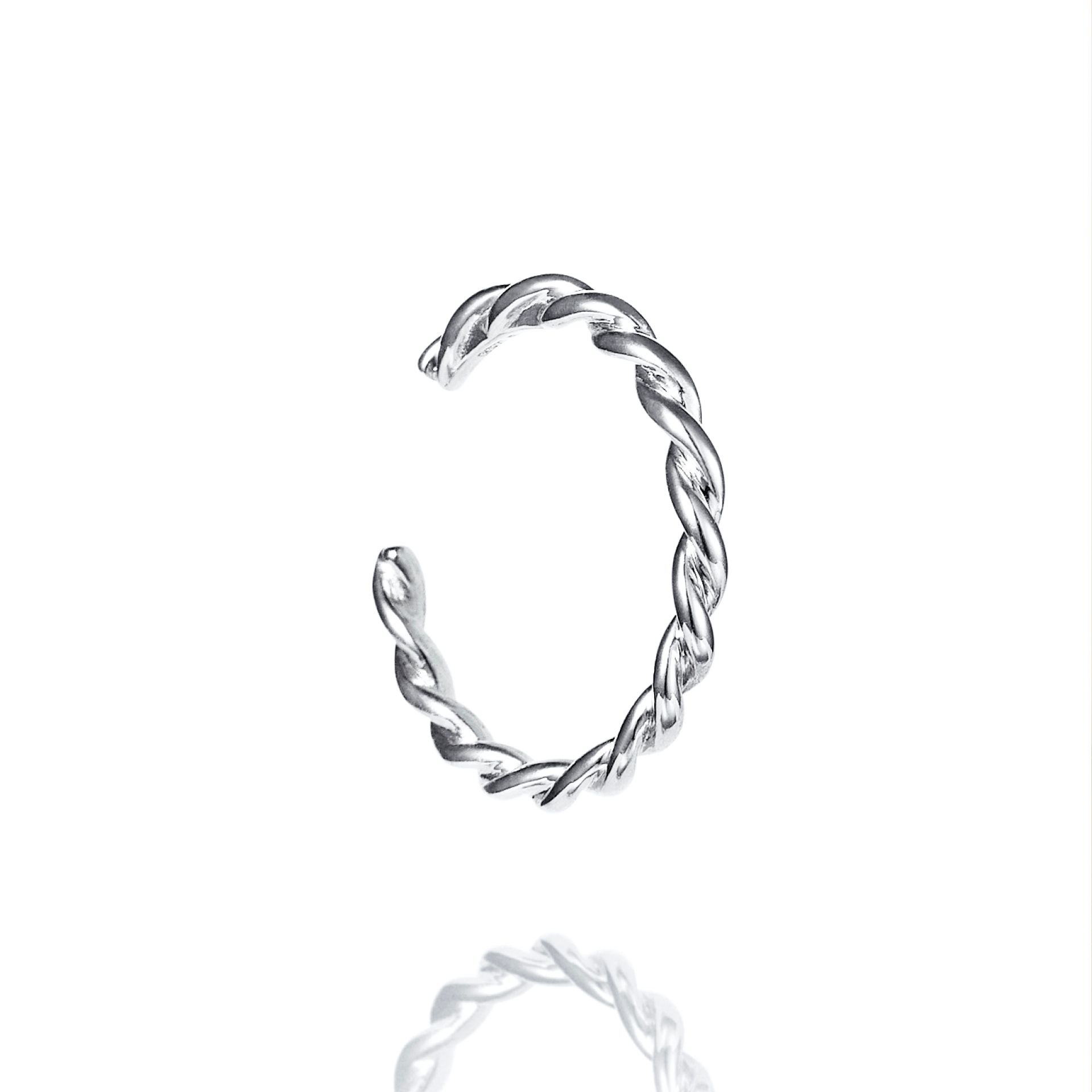 Efva Attling Wrapped Earcuff ONE SIZE SILVER