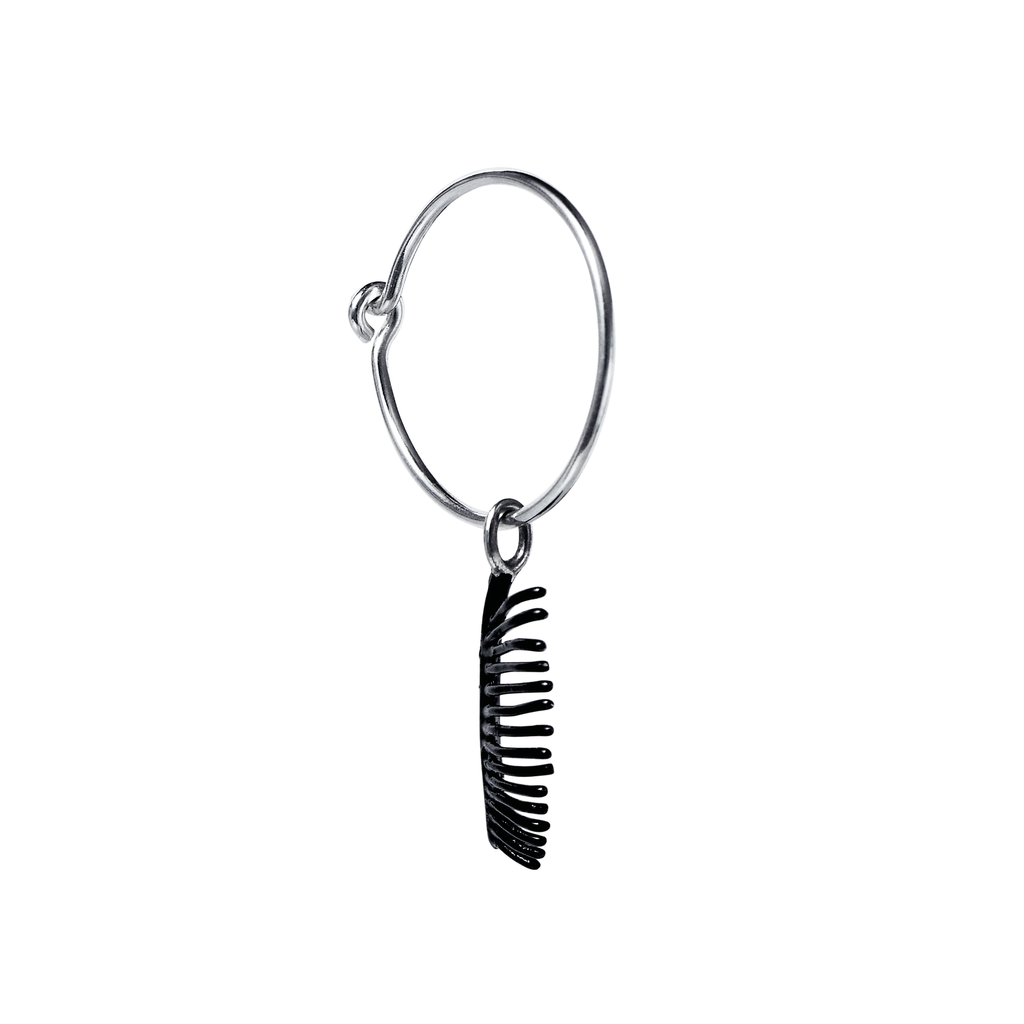 Läs mer om Efva Attling Its My Party Hoops - Eyelash ONE SIZE - SILVER