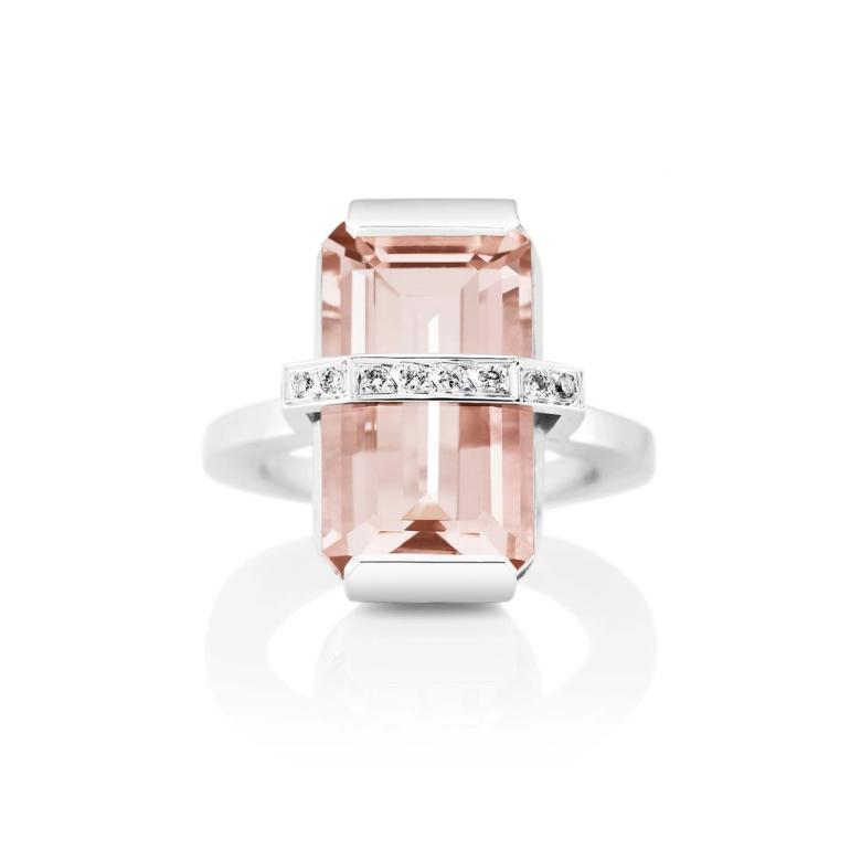 Bend Over Ring – Morganite