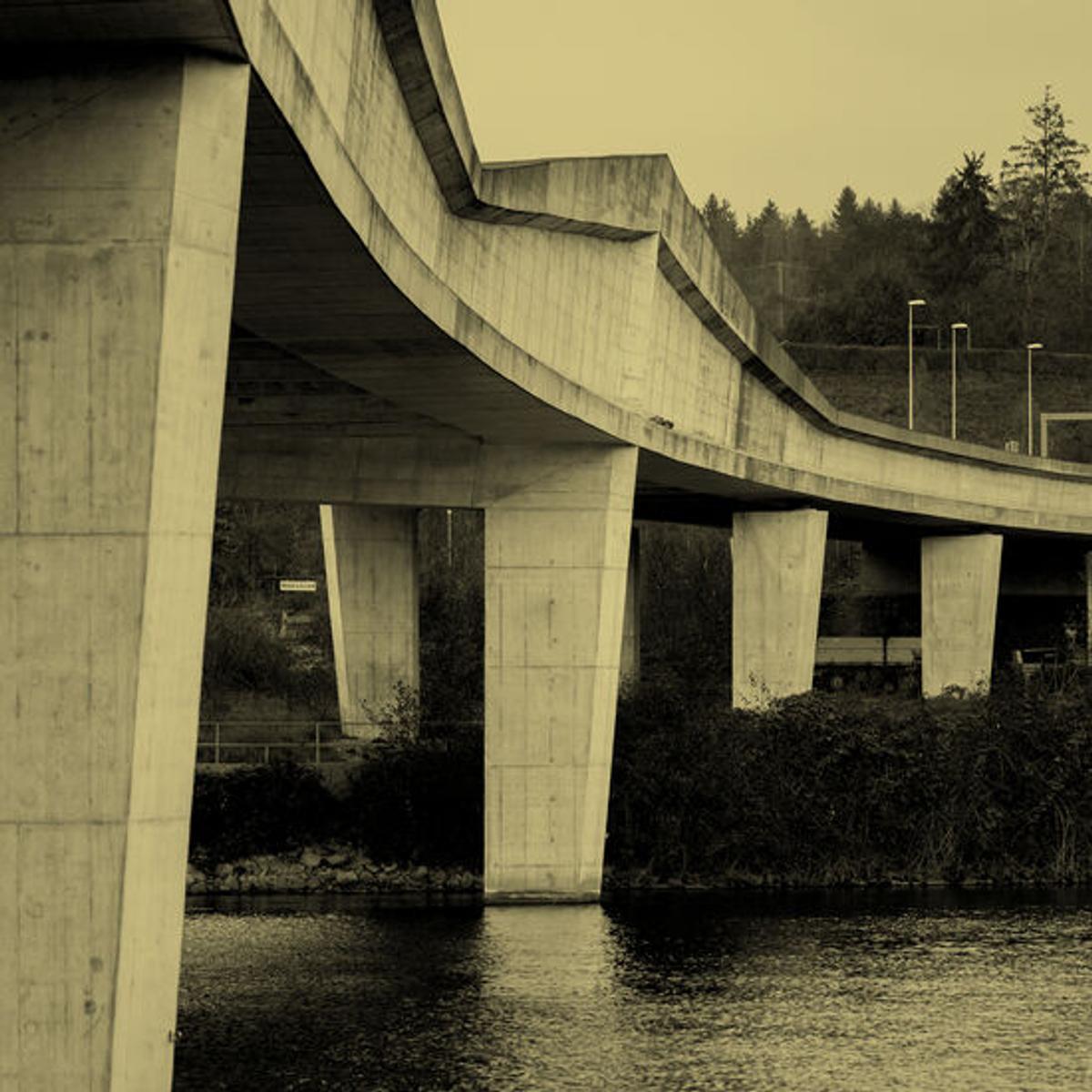 Leporello Bridge