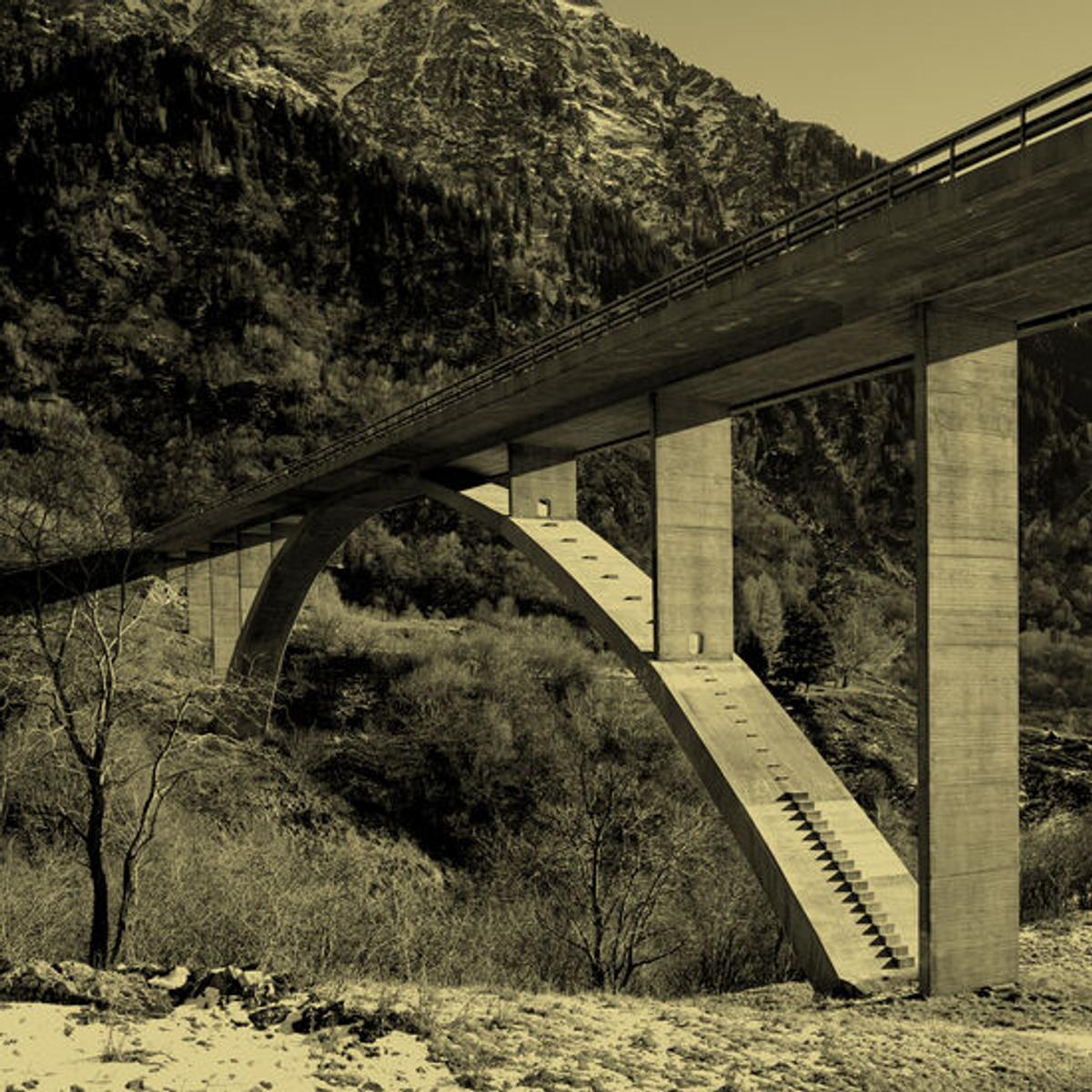 Cascella bridge