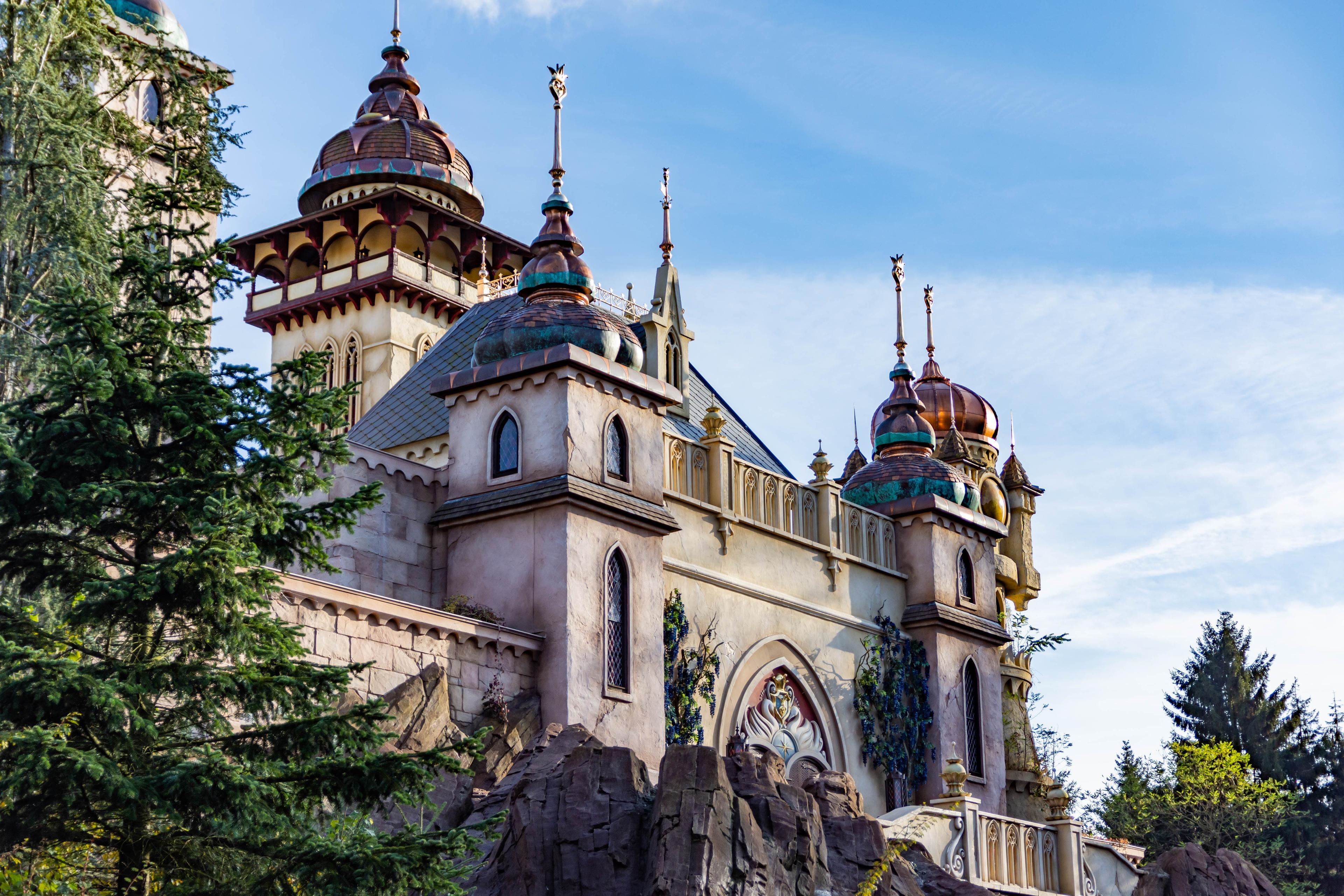 Vluchtelingenkinderen in de Efteling