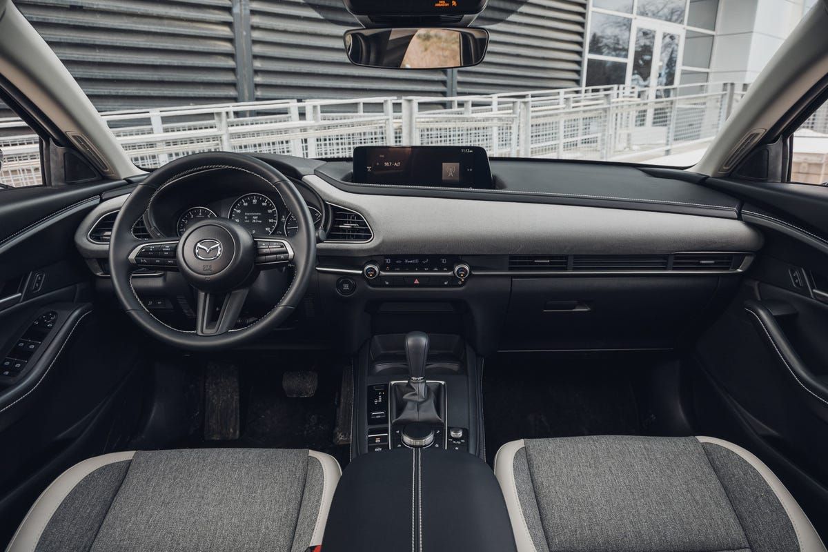 Mazda CX-30 image 9