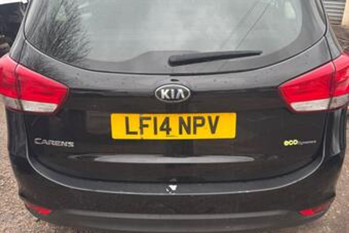 Kia Carens 1.7 CRDi EcoDynamics 1 Euro 5 (s/s) 5dr image 4