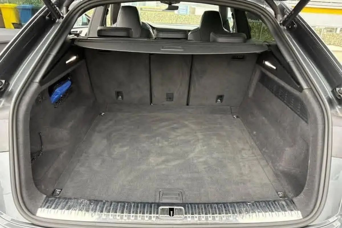 AUDI Q8 50TDI S LINE image 15