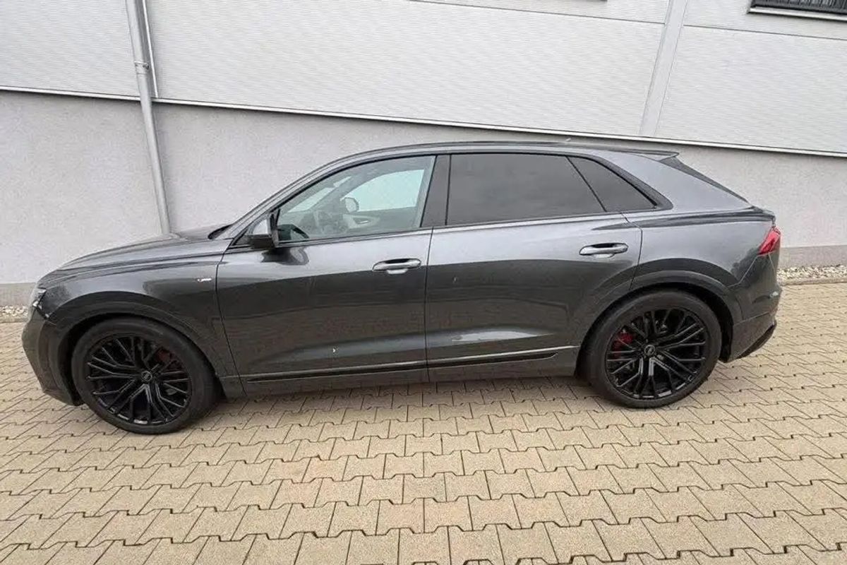 AUDI Q8 50TDI S LINE image 12