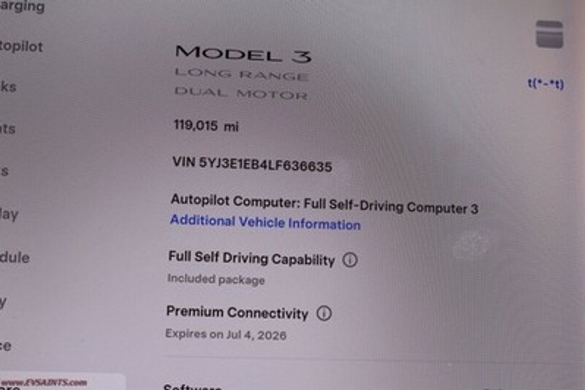 Tesla Model 3 Long Range image 16
