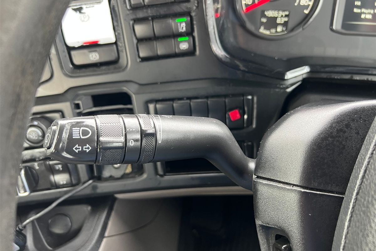 SCANIA P450 6×2 TRACTOR UNIT – EURO 6 – (REG – EO70 TWP) image 13