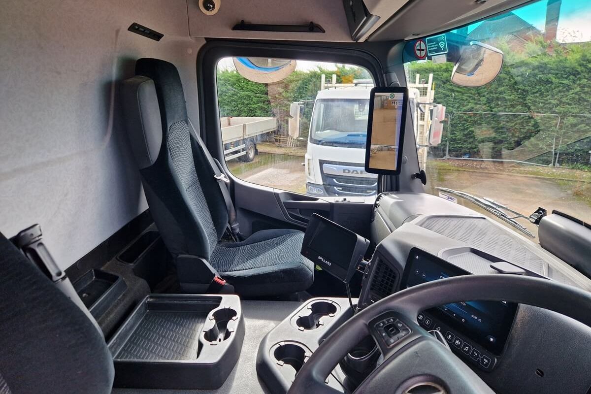 Mercedes Benz Actros 18 24 image 11