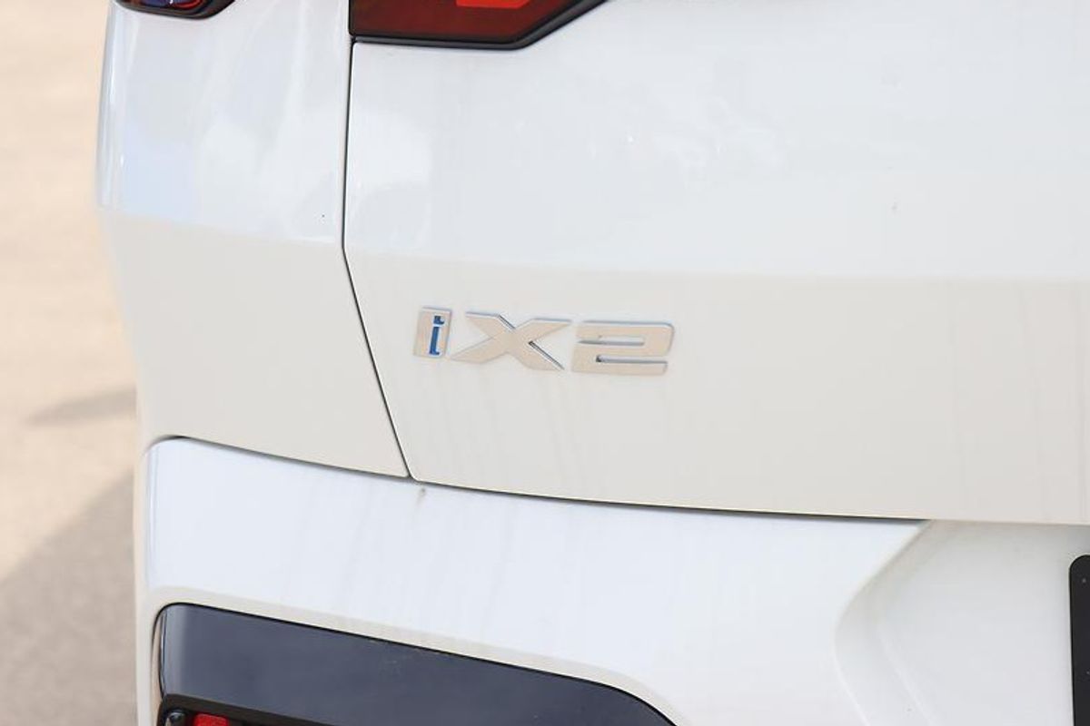BMW iX2 xDrive30 M Sport U10 Auto AWD image 5