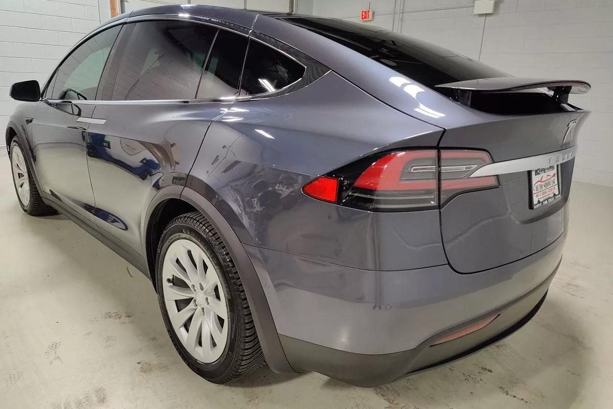 Tesla Model X Long Range Plus image 3