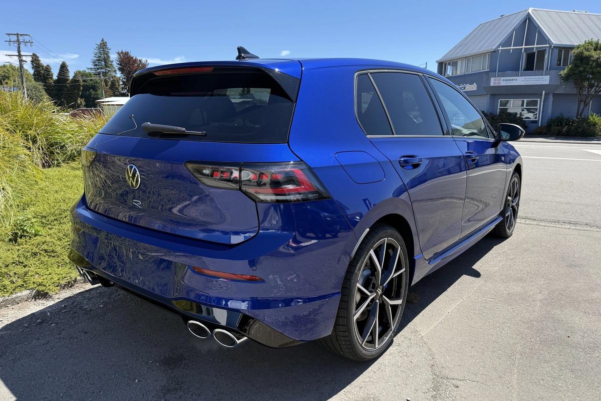 Volkswagen Golf R  image 3