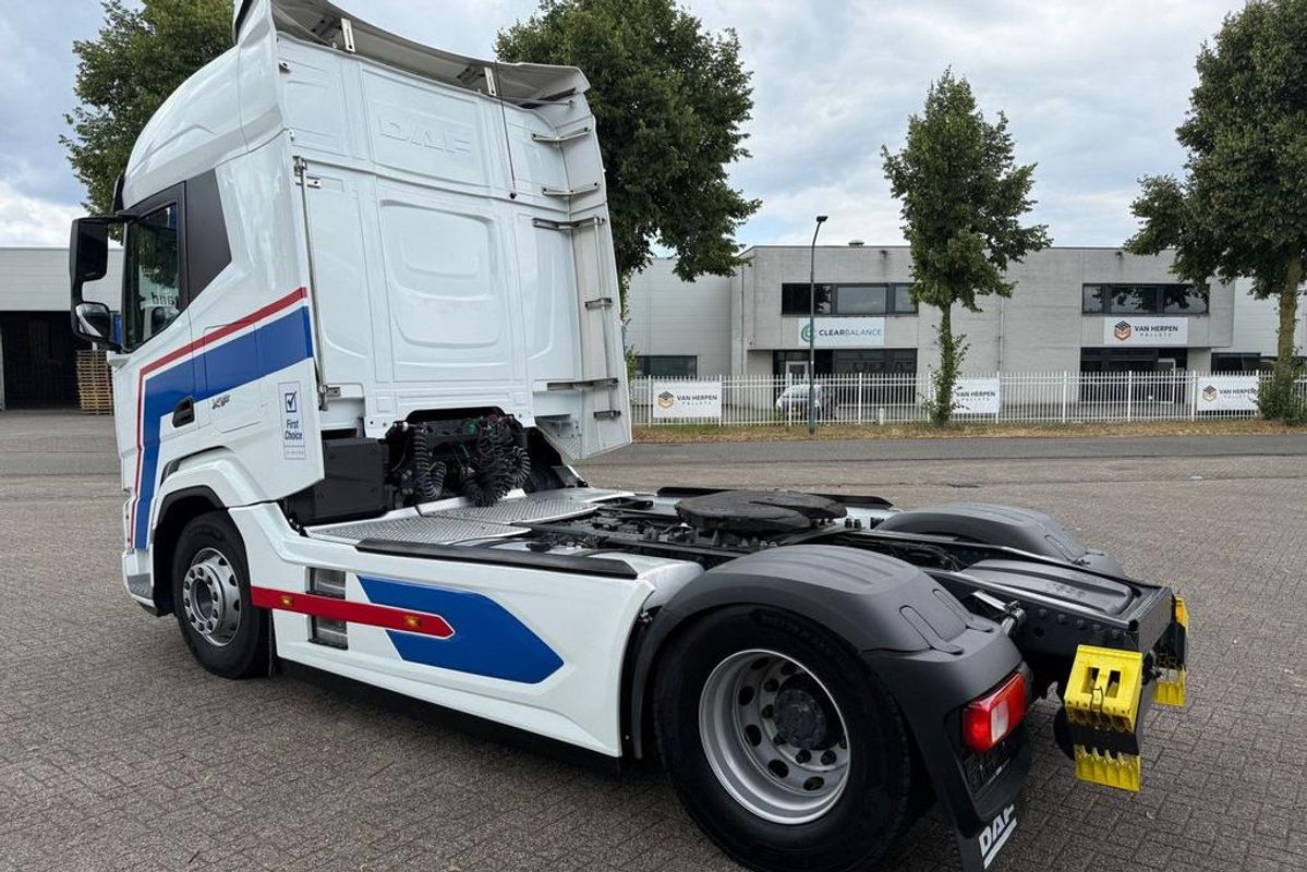 DAF XF 480 FT PCC/MX Engine Brake image 3