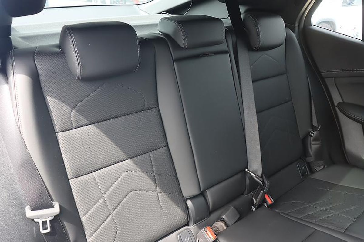 BMW iX2 xDrive30 M Sport U10 Auto AWD image 16