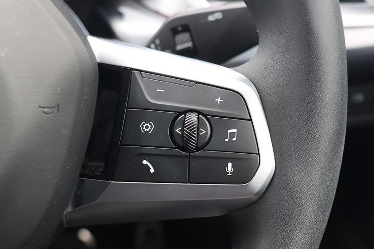 BMW iX2 xDrive30 M Sport U10 Auto AWD image 17